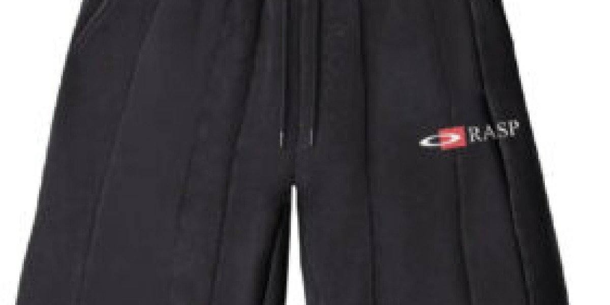 Raspberry Hill Summer Escape Shorts